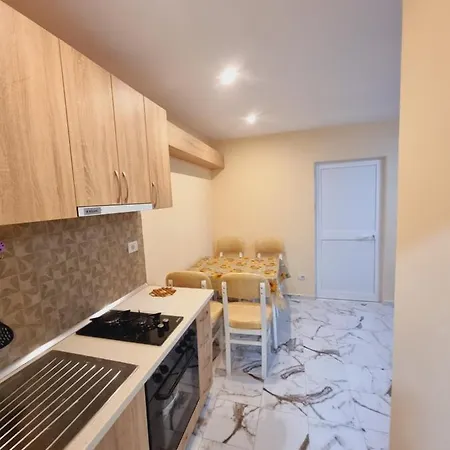 House 3*