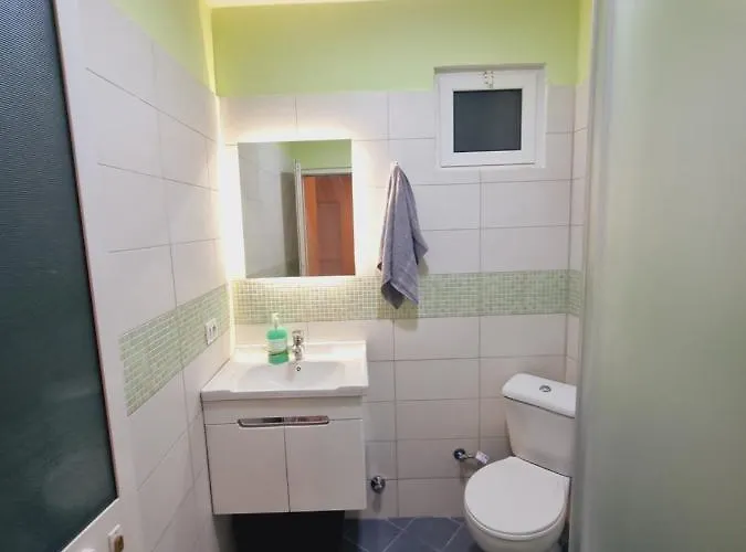 House 3*