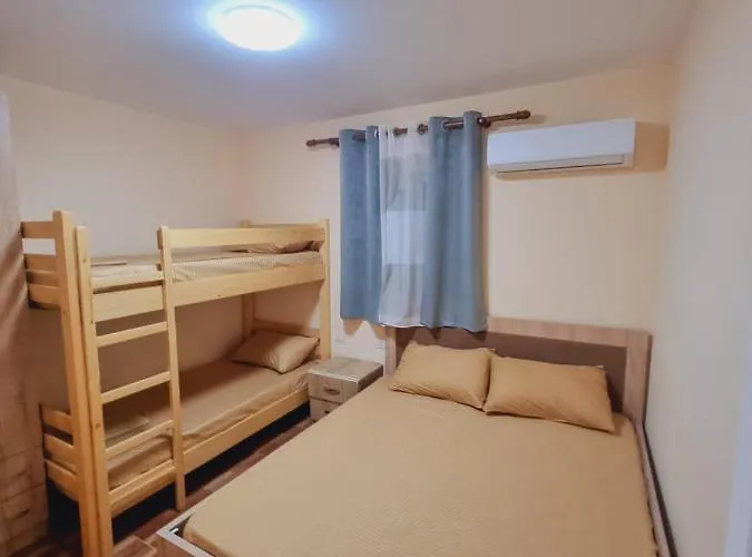 House בית הארחה